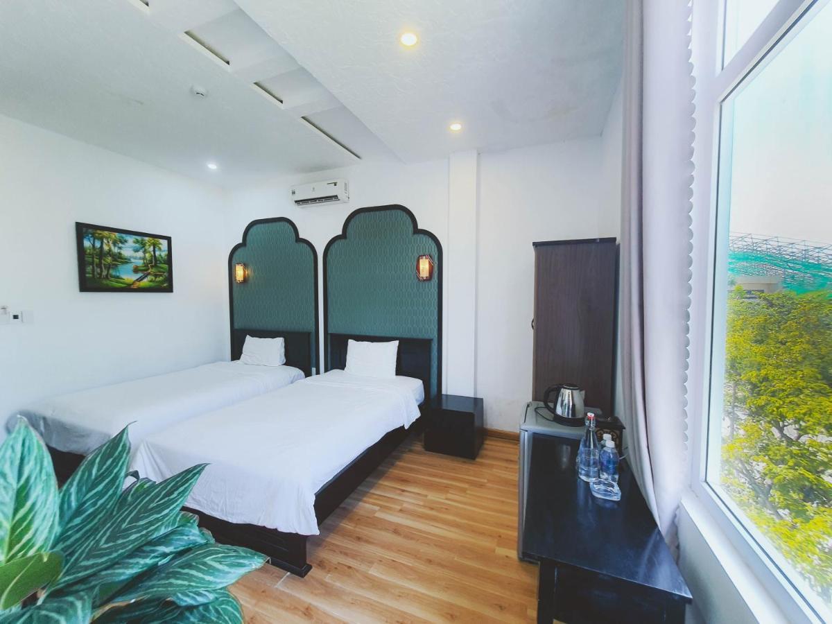 D-Life Hotel & Apartment Da Nang Bagian luar foto